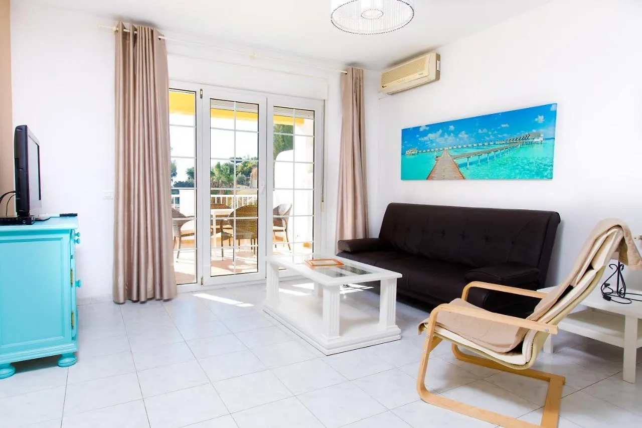 נרחה At Almoraide Rooms Suites (Adults Only) דירה