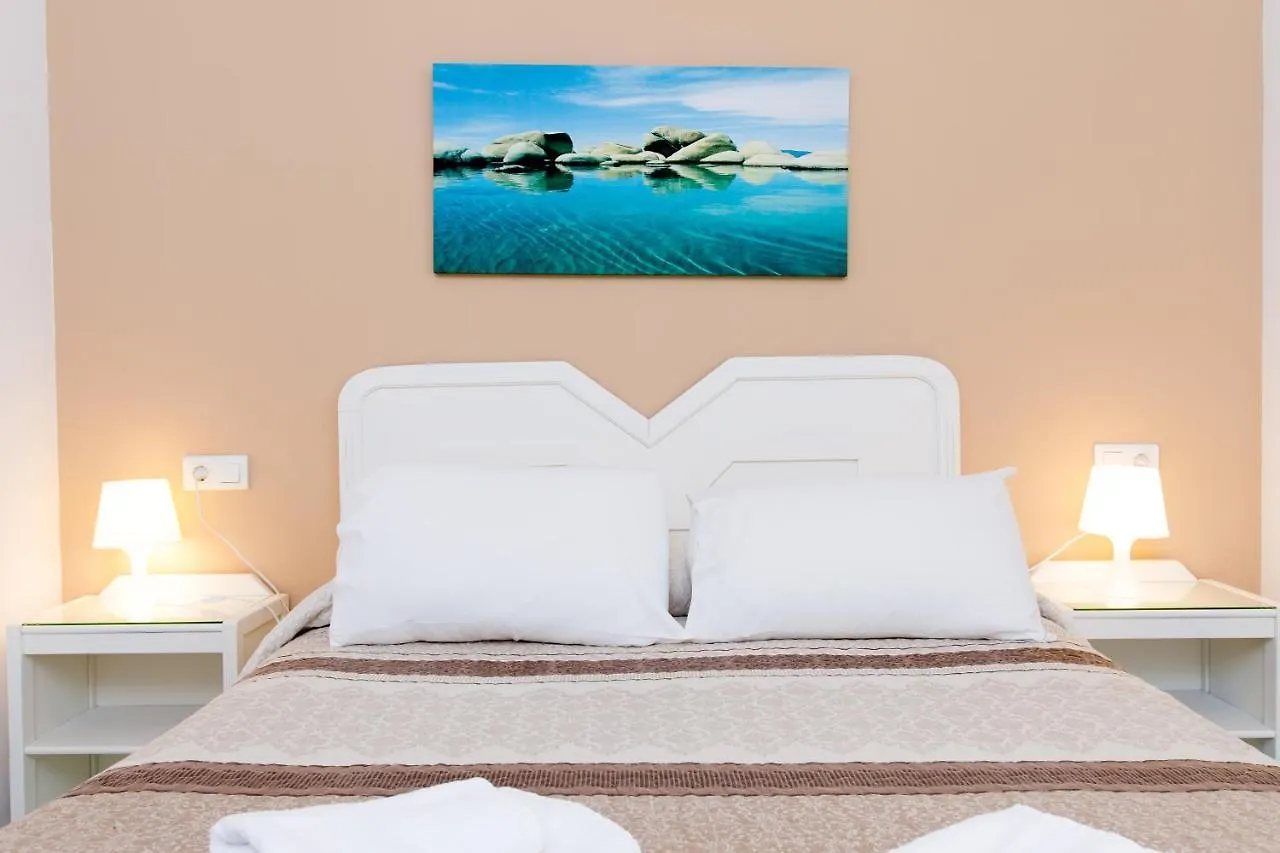 נרחה At Almoraide Rooms Suites (Adults Only) ספרד