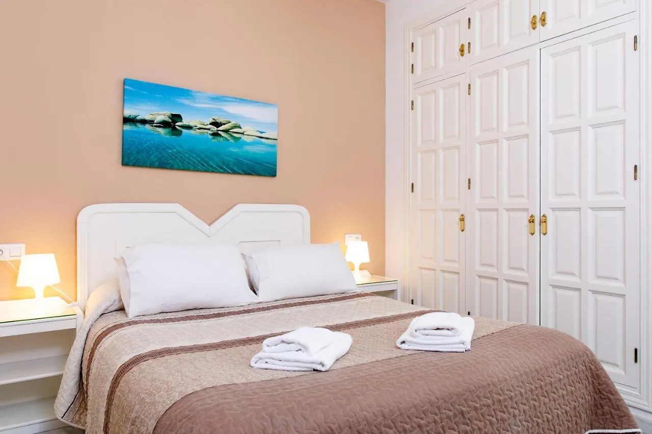 נרחה At Almoraide Rooms Suites (Adults Only) דירה