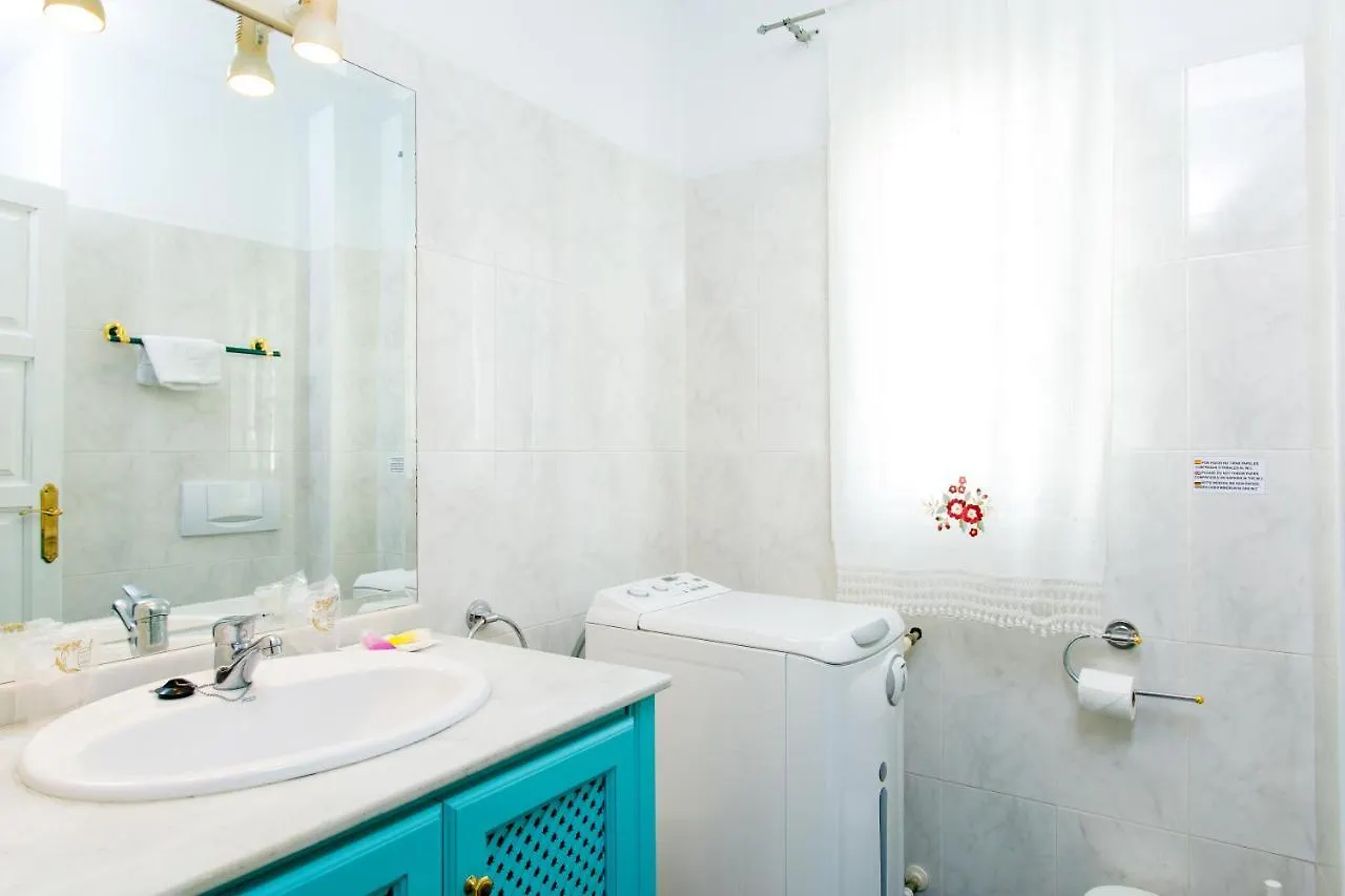 At Almoraide Rooms Suites (Adults Only) Nerja 0*,  Spanien